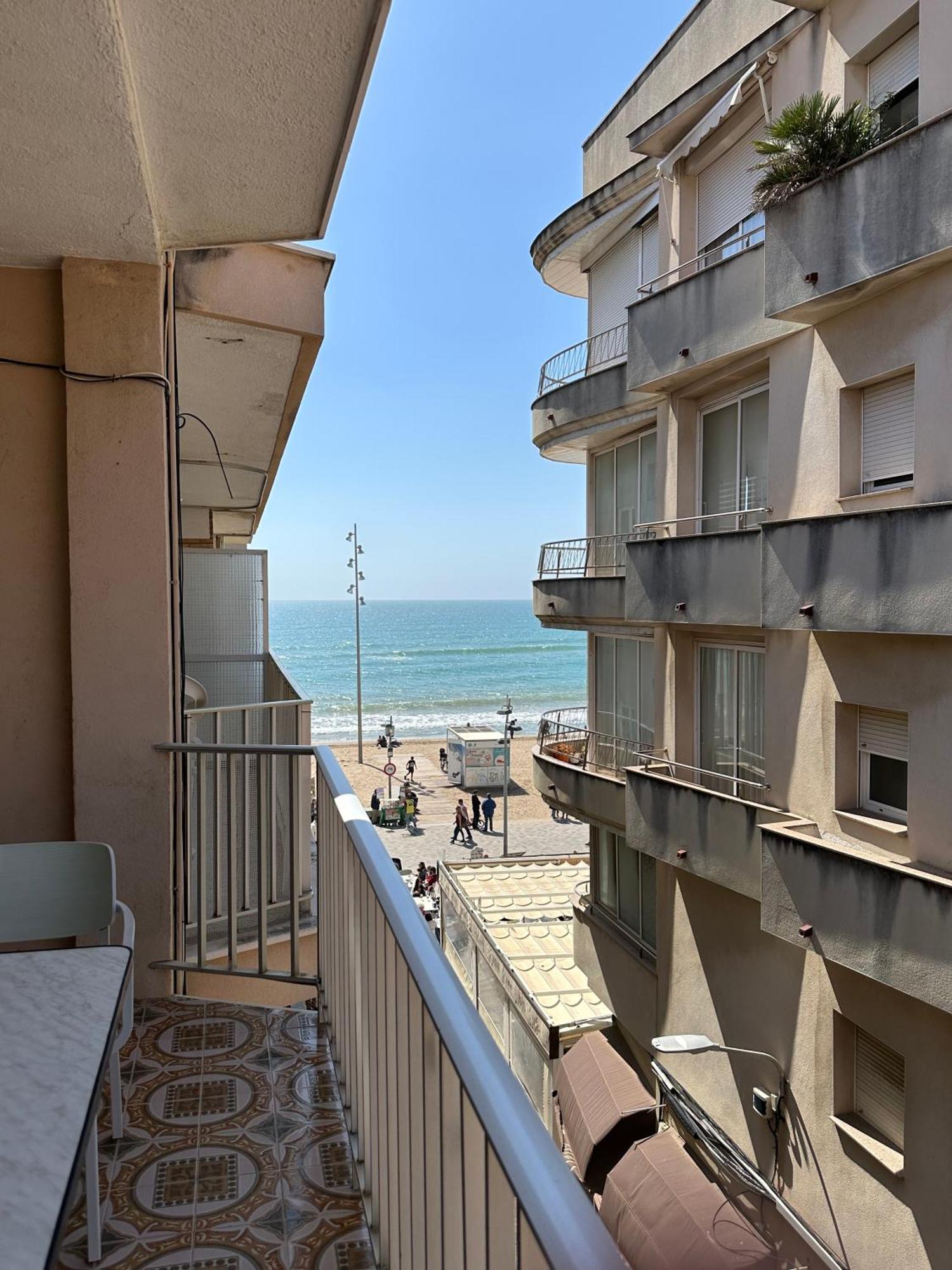Calafell Beach Apartment ภายนอก รูปภาพ